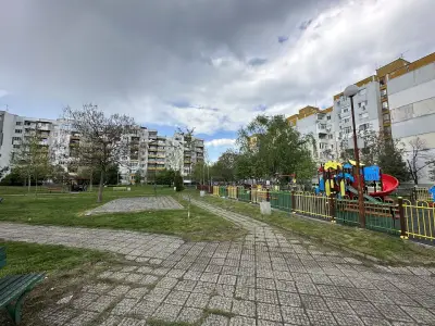 Детска площадка „Красива България“