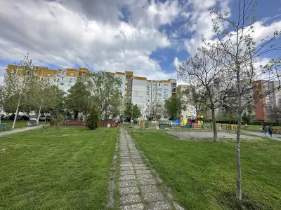 Детска площадка „Красива България“
