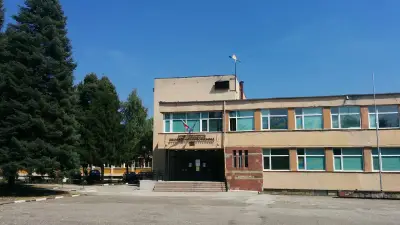 ПРОФЕСИОНАЛНА ГИМНАЗИЯ ПО МЕХАНОЕЛЕКТРОТЕХНИКА
