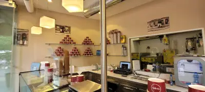 Gelateria CONFETTI