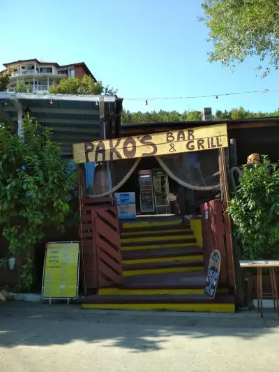 Pako's Bar
