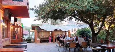 Pako's Bar