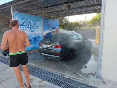 ZAKI Car wash