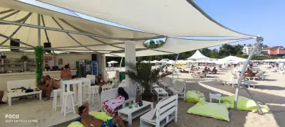 Beach Bar Tahiti