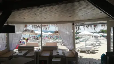 Beach Bar Tahiti