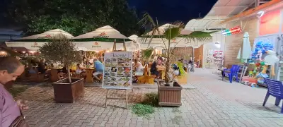 Restaurant “Pizza Avenue”