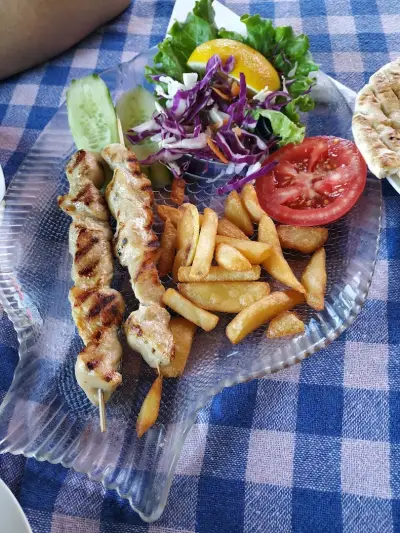 Старият кораб