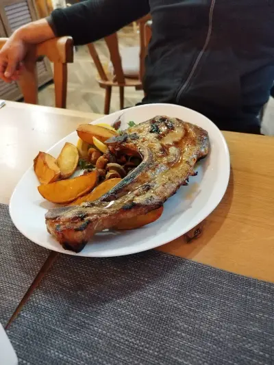 Гръцки ресторант