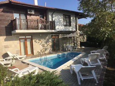 HillTop Villa