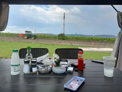 Добротица- фирмен магазин Кранево