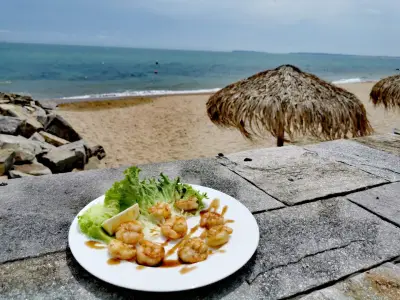 Beach Bar Golden Apple