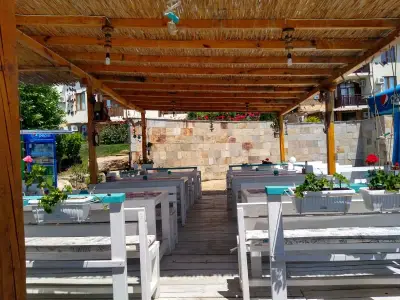 Beach Bar Golden Apple