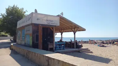 Extreme Surf Bar & School