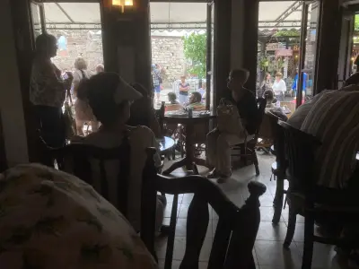 кафене „Каприз“