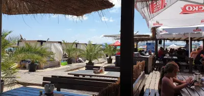 Плаж бар „Фелиз“