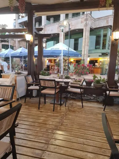 Terrace Hemingway