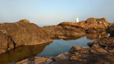 Морски фар Ахтопол