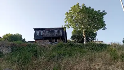 Морски фар Ахтопол