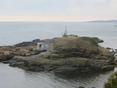 Морски фар Ахтопол