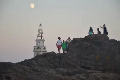 Морски фар Ахтопол