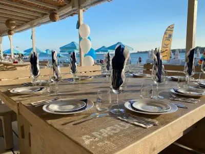 AMOUR BEACH BAR | V&P