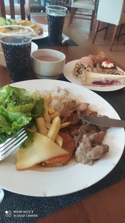 Ralitsa Superior Restaurant