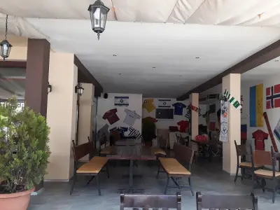 Bistro OASIS (Shushan)