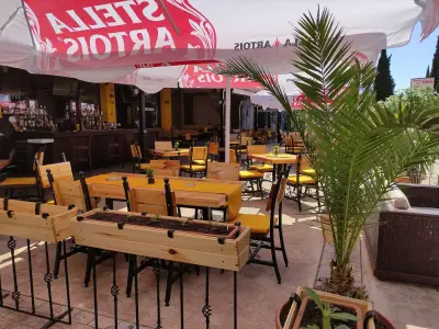 Bistro OASIS (Shushan)