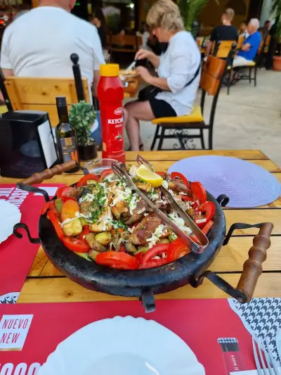 Bistro OASIS (Shushan)