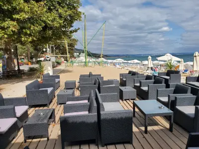 Golden Sands Beach