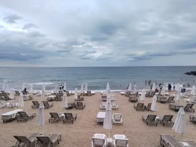 Golden Sands Beach