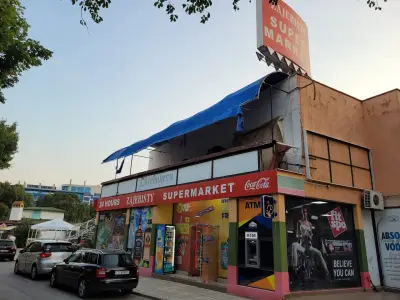 Zajebisty Supermarket