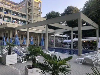 Ariana Hotel