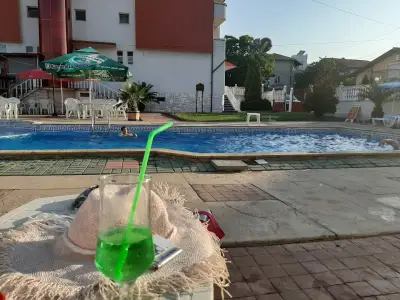 хотел Елисей