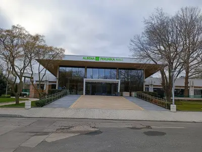 Perunika hall