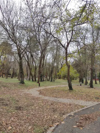 Градска градина Карнобат
