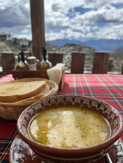 Кръчма Лещен