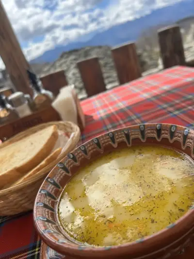 Кръчма Лещен