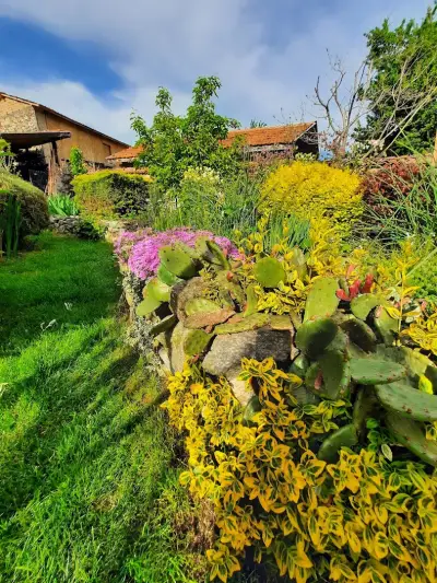 SECRET GARDEN