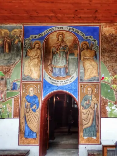 Храм „Света Неделя“
