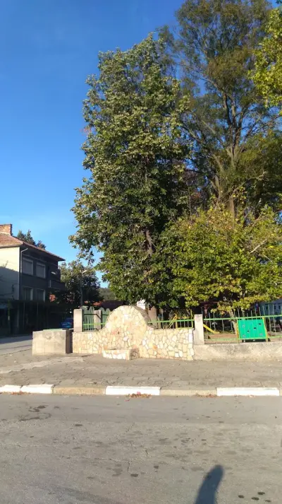 Войнишки паметник в село Крушево