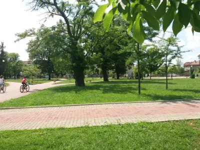 парк „Казармите“