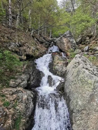 Водопад „Кадемлийско пръскало“