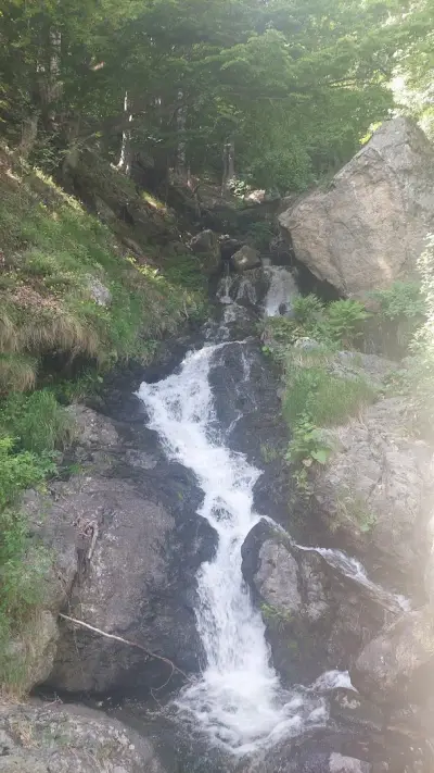Водопад „Кадемлийско пръскало“