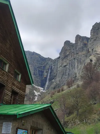 Водопад „Райското пръскало“