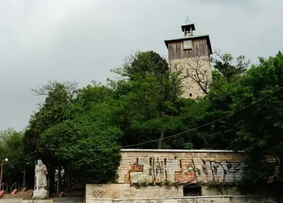 Часовникова кула