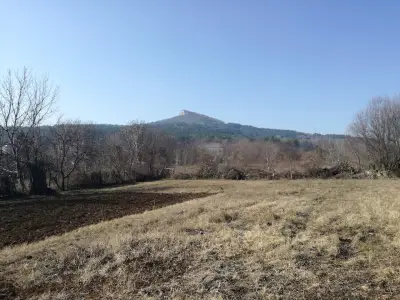 Тракийско светилище "Камъка"