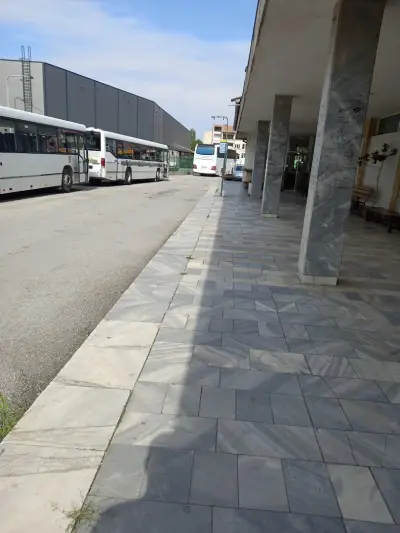 Aвтогара Луковит