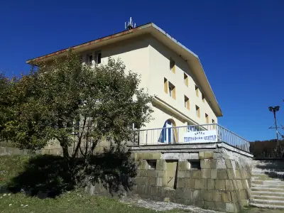 Географски център на България