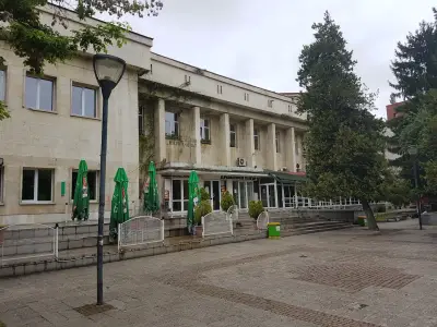 Драматичен театър